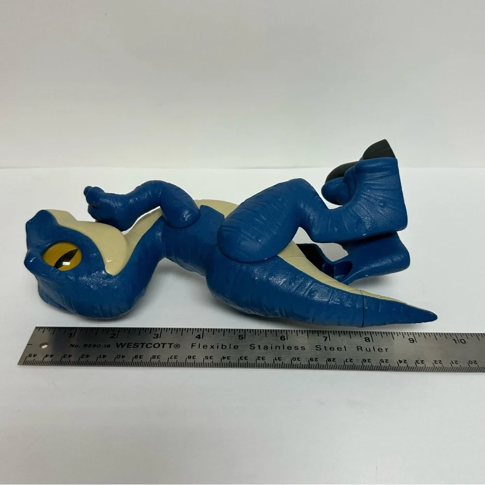 Imaginext Jurassic World Blue Raptor XL Dinosaur Action Figure Toy Fisher-Price